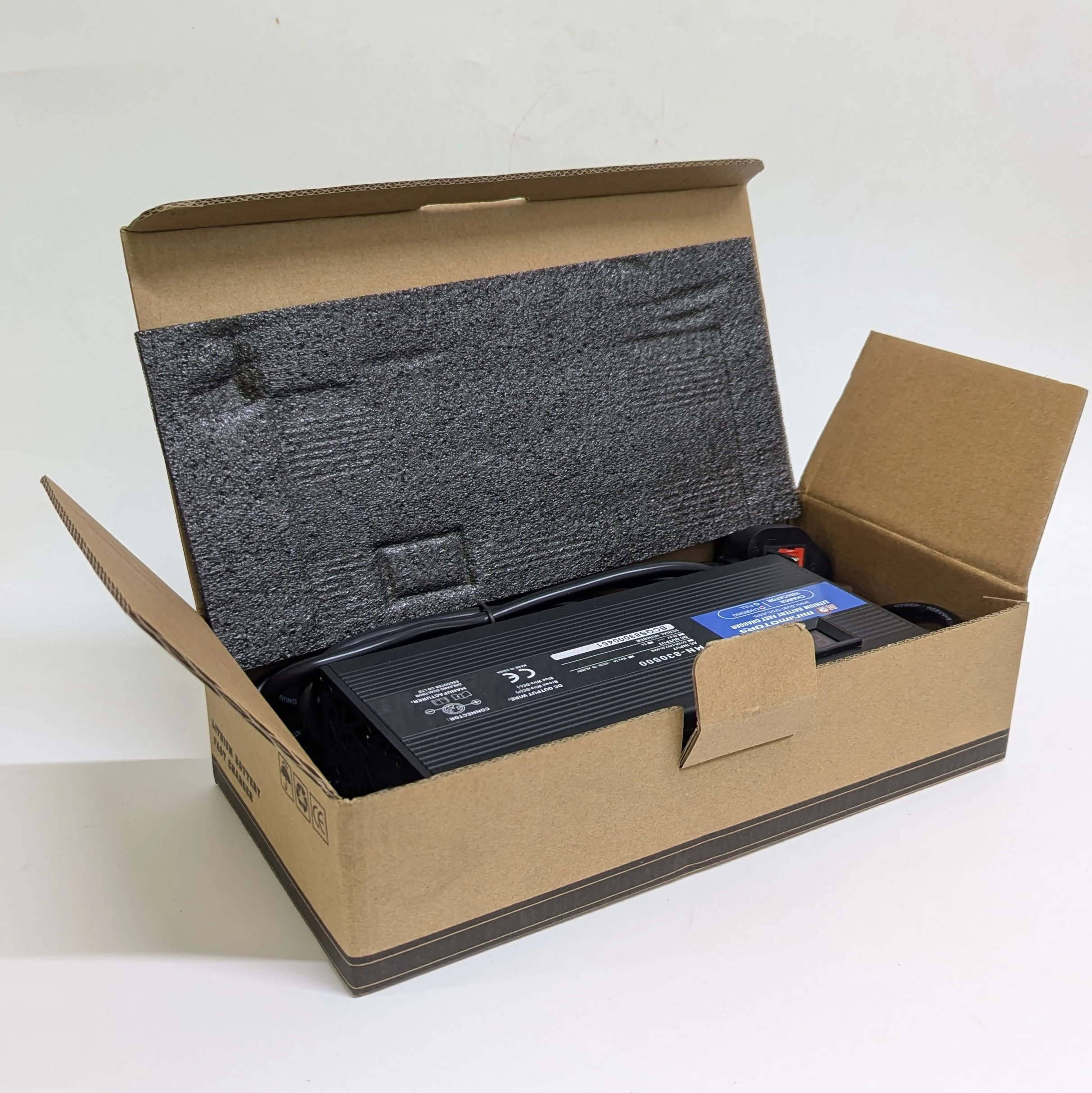 72V Fast Charger 83V5A LP16 UK DISPLAY | 03.006.00111 - Image 9