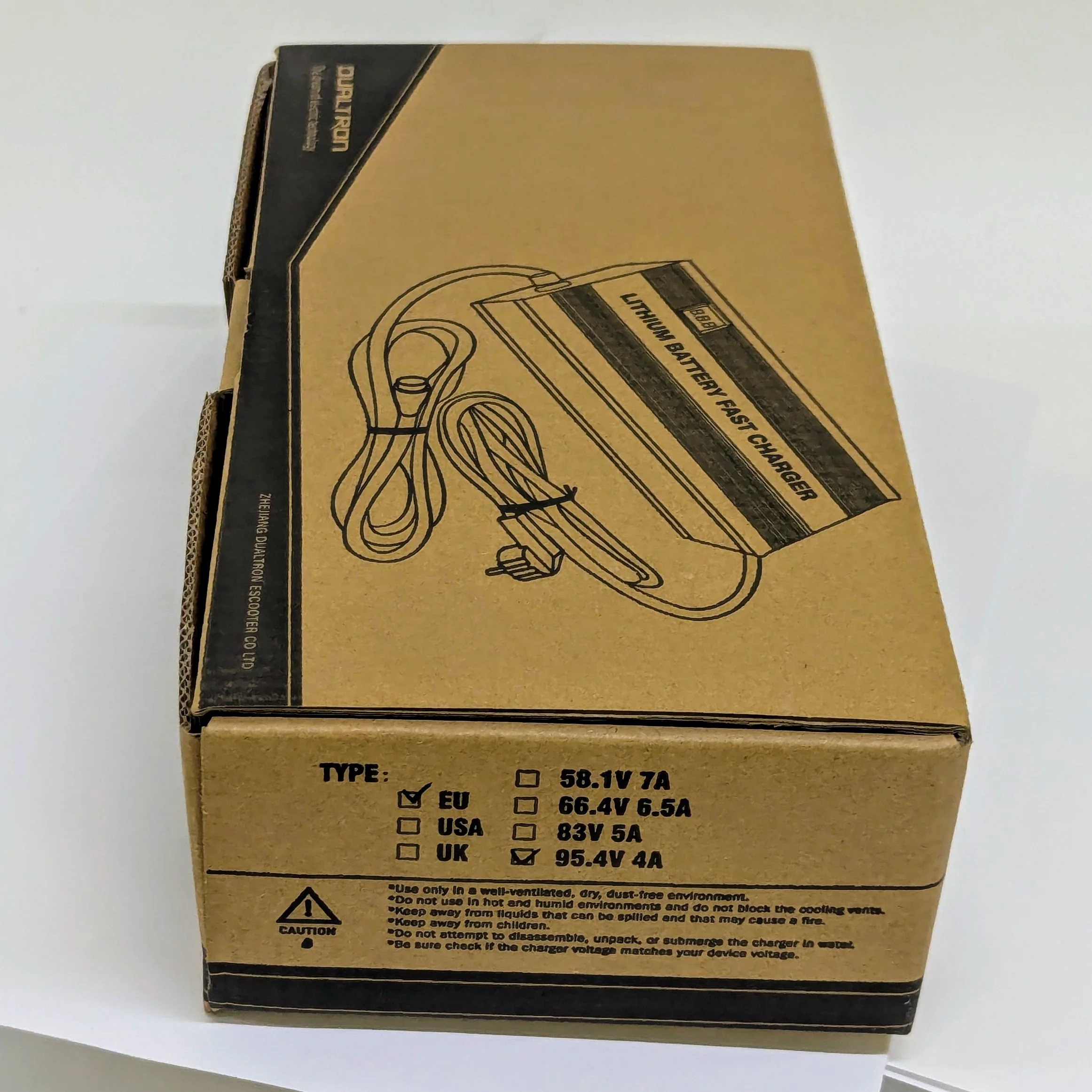 84V Fast Charger 95.4V4A LP16 UK DISPLAY - Image 11