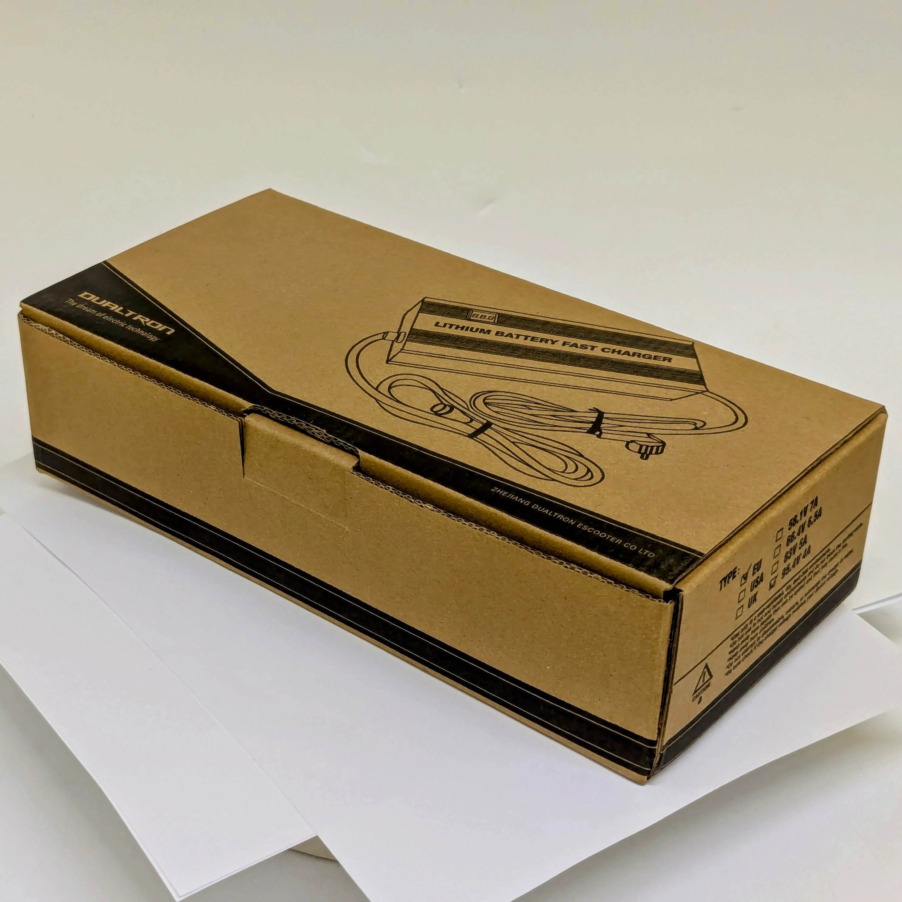84V Fast Charger 95.4V4A LP16 UK DISPLAY - Image 12
