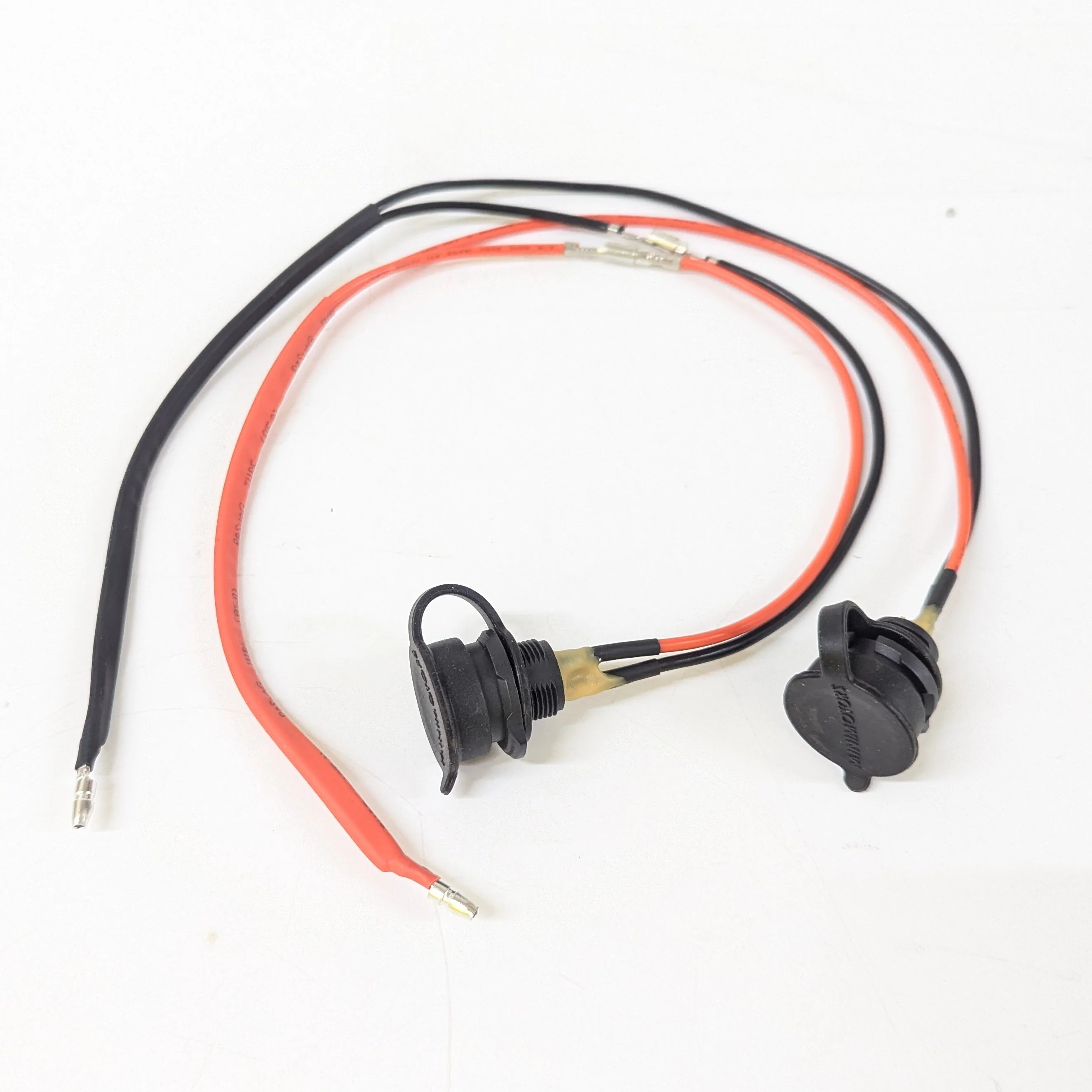 Charging Port 3-Pin LP16 - Dualtron Thunder 2 | 02.207.00056