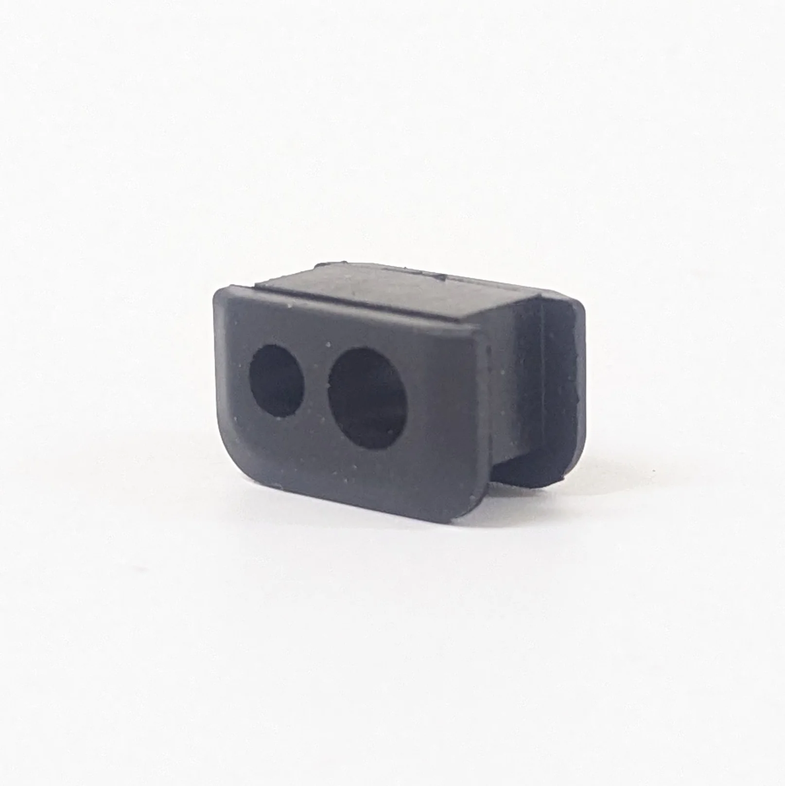 Cable Grommet 25 x 15 x 15 mm - Dualtron Ultra 2 - Image 2