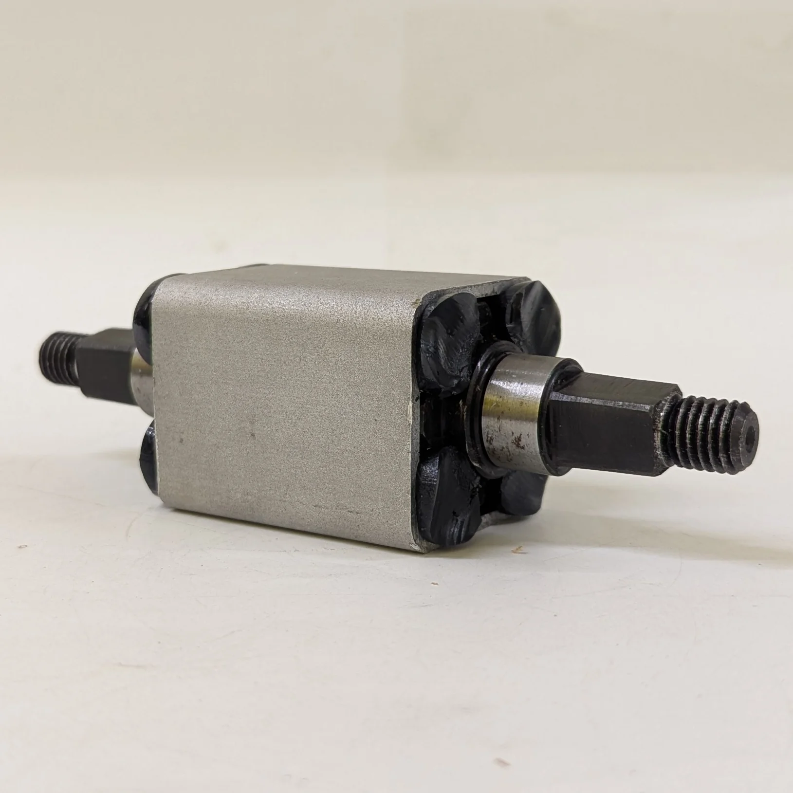 Suspension Cartridge 55 mm (96PU Black Hard) - Dualtron Ultra 2 | 02.210.00075 - Image 2